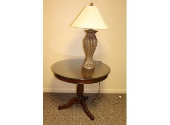Wood Turned Pedestal Side Table With Glass Top & Table Lamp