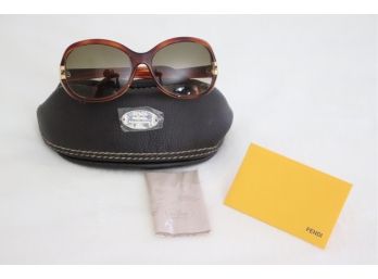 Authentic Fendi Sunglasses FS5152 With Leather Carrying Case & Original Packaging. 'Can Ship'