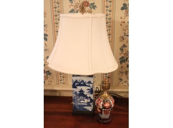 STUNNING BLUE & WHITE ASIAN STYLE LAMP WITH TEMPLE AND HILL TOPS MOTIFS, INCLUDES SMALL FLORAL LAMP