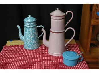LARGE 14 PINK DOUBLE HANDLED FRENCH COFFEE BIGGIN ENAMEL WARE & 11 BLUE AND WHITE MARBLED COFFEE POT