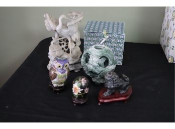 DECORATIVE LOT INCLUDES CARVED SOAPSTONE BALL AND CRANE WITH CLOISONNE OWL