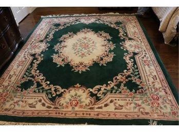 HAND LOOMED FLORAL RUG WITH CENTER MEDALLION MEASUREMENTS 95 W X 114 L