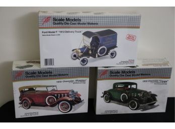 SET OF 3 VINTAGE QUALITY DIE CAST METAL MODEL CAR KITS NEW INCLUDES 1912 MODEL T, 1932 PHAETON & 1932 COUP