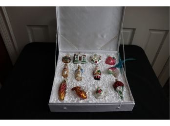 COLLECTION OF FABULOUS OLD WORLD GLASS CHRISTMAS ORNAMENTS WITH BOX