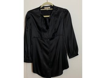 Burberry Black Silk Button Up Blouse With Tie Collar  Womans Size 4