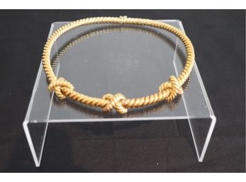 18KT Yellow Gold 16 Twisted Choker Necklace With 3 Twisted Bow Knots