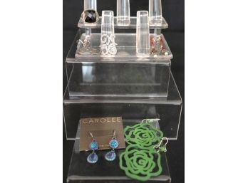 WOMENS JEWELRY INCLUDES CAROLEE EARRINGS, STERLING RING & FUN SPARKLE SWIRL RING
