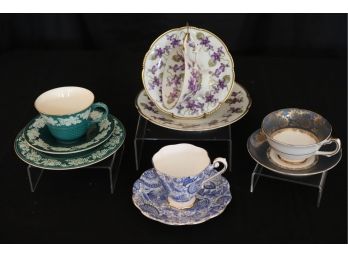 BEAUTIFUL COLLECTION OF CUPS AND SAUCERS INCLUDES MITTERTEICH, WADE & ROYAL STANDARD