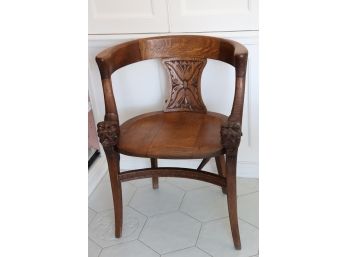 BEAUTIFUL CARVED WOOD CHAIR WITH SERPENTINE ARMS AND CARVED BACK