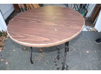 LOT OF FIVE 36 INCH ROUND CATERING TABLES GREAT FOR PARTIES