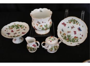 COLLECTION OF FLORAL & BUTTERFLY CHINA WITH GOLD TRIM INCLUDES PEDESTAL DISH, PLANTER, SUGAR & CREAMER