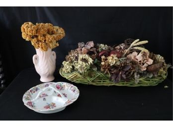 QUALITY DRIED FLORAL DISPLAY AND PINK HAEGER VASE WITH SWAN HANDLES & VICTORIA CZECH CANDY DISH
