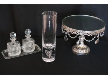 SMALL DECORATIVE DECANTER SET WITH QUALITY BLOWN SIGNED SIMON PEARCE GLASS VASE & CAKE STAND
