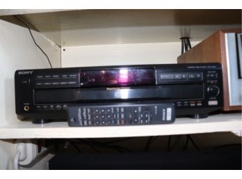 59.Sony CDP-CE525 5 CD Carousel Compact Disc Player