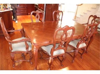 Quality Vintage Chippendale Style Refractory Dining Room Table With 6 Chairs & Carved Floral Apron