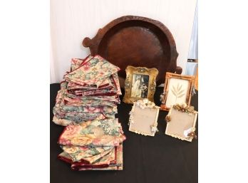 4 Jay Strongwater Style Photo Frames, Floral Print Table Clothes & Napkins And Vintage Carved Bowl