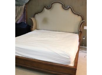 Vintage Quality Century Furniture Country French/Traditional Style King Size Bed Frame