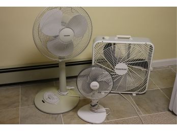 Place Yourself In The Cool Breeze With This Lot Of Assorted Fans By Windmere, Holmes, & WeatherWorks