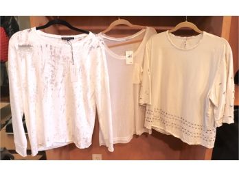 3 Womens Size Medium White & Off White Distressed T-Shirts