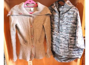 Womens Size Medium/Large Lambswool Sweater Cardigan & Gray Camo Puffer Pull Over Cape With Hood