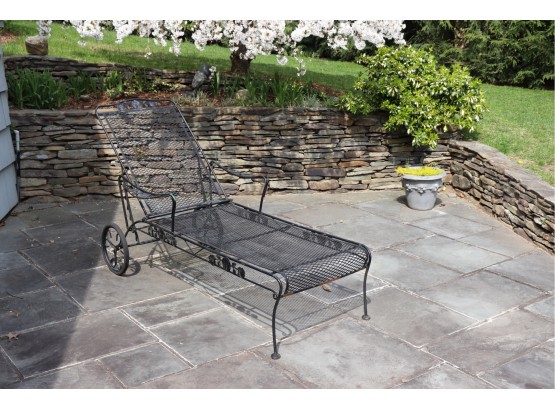 Black Wrought Iron Outdoor Lounge Chair