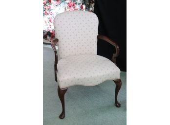 Well Detailed Queen Anne Style Mahogany Color Wood Armchair