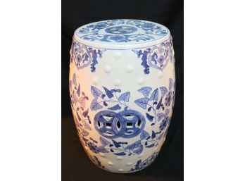 Fabulous Oriental Style Porcelain Blue And White Garden Stool