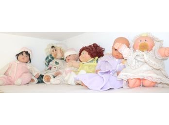 Have Some Fun - 6 Dolls For Display Or Play