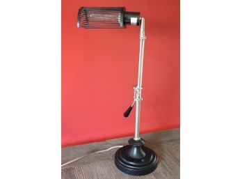 Quality Contemporary Style Adjustable Desk Lamp