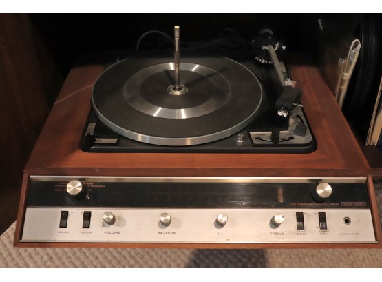 Vintage Harman Kardon SC7 Component Control Center Dual 1009 With Needle Includes 2 HK-40 Speakers