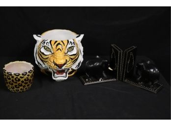 Hand Painted Tiger Bowl BT600 Made In Italy, Cheetah Piece Made In Italy & Carved Wood Elephant Bookends