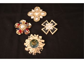 Beautiful Collection Of Brooches Includes Roberta Chiarela, Quality Pieces