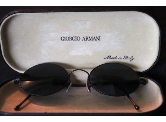 Womens Designer Sunglasses Giorgio Armani With Case - Pre-Owned