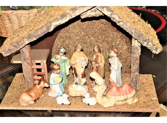 Nativity Set With Porcelain Figures