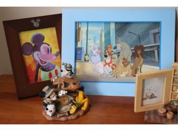 Collection Includes Disney Frames , Winnie The Pooh Frame And Animal Kingdom