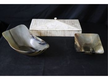 Unique Serving Bowls & Decorative Storage Box/Lid With A Bone Like Finish And Felt Lining