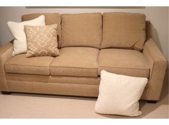 Quality Duralee Full Sized Sleeper Sofa With Decorative Pillows