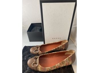 Pair Of Gucci Womans Leather Ballet Flats Size 40 With Horsebit Detail Colorful Stitching Moca Tes Cuoio 1000