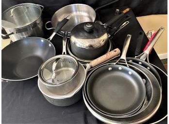 Collection Of Assorted Pots & Pans - Anolon, Master Class, Calphalon, Cuisineware & Cuisinart