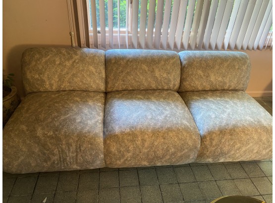 80s Style Mottled Pink Sofa, May Need Some Repair To Upholstery