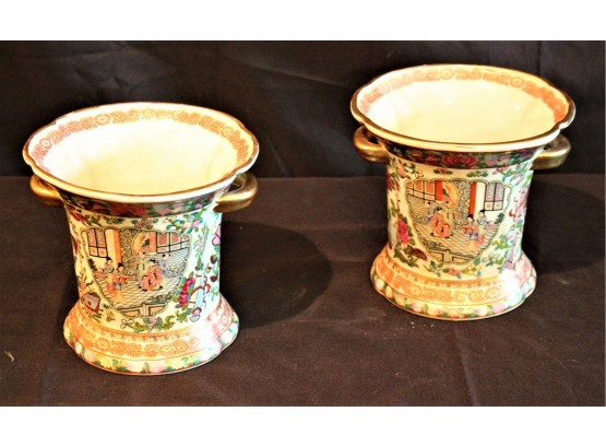 Beautiful Pair Of Vintage Hand Painted Rose Medallion Planters With Handles & Stamp On The Bottom Nice Pair