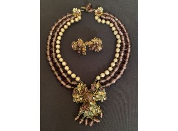 Beautiful Vintage Fashion Jewelry Necklace By DeMario NY