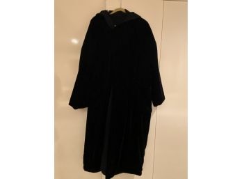 Long Black Opera Coat Made Of Wool By Harriet Selwyn New York 100  Wool Size XL