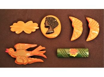 Collection Of Vintage Bakelite Pins Includes Flying Bird
