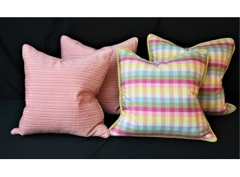 4 Fun Decorative Down Filled Accent Pillows With Piping Along The Edges