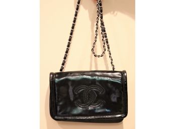 Vintage Black Chanel Handbag Made In Italy - Chanel 14190049 Id Number