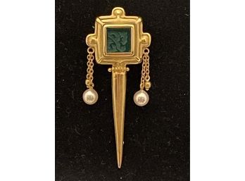 Elegant 18K YG Etched Pin With Cultured Pearls Hanging From Chains And Etched Green Center Approx TW 7.5 Dwt