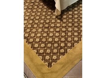 Neutral Toned Brown Rug Approximately 120 X 120