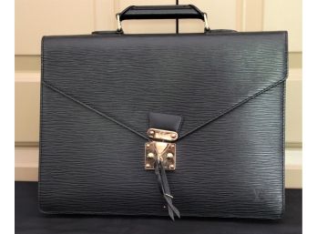 Louis Vuitton Briefcase Never Used - Screw Missing On The Inside Of The Top Latch