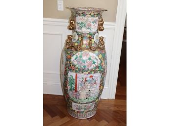 Beautiful Oversized Asian Palace Vase  4 Tall